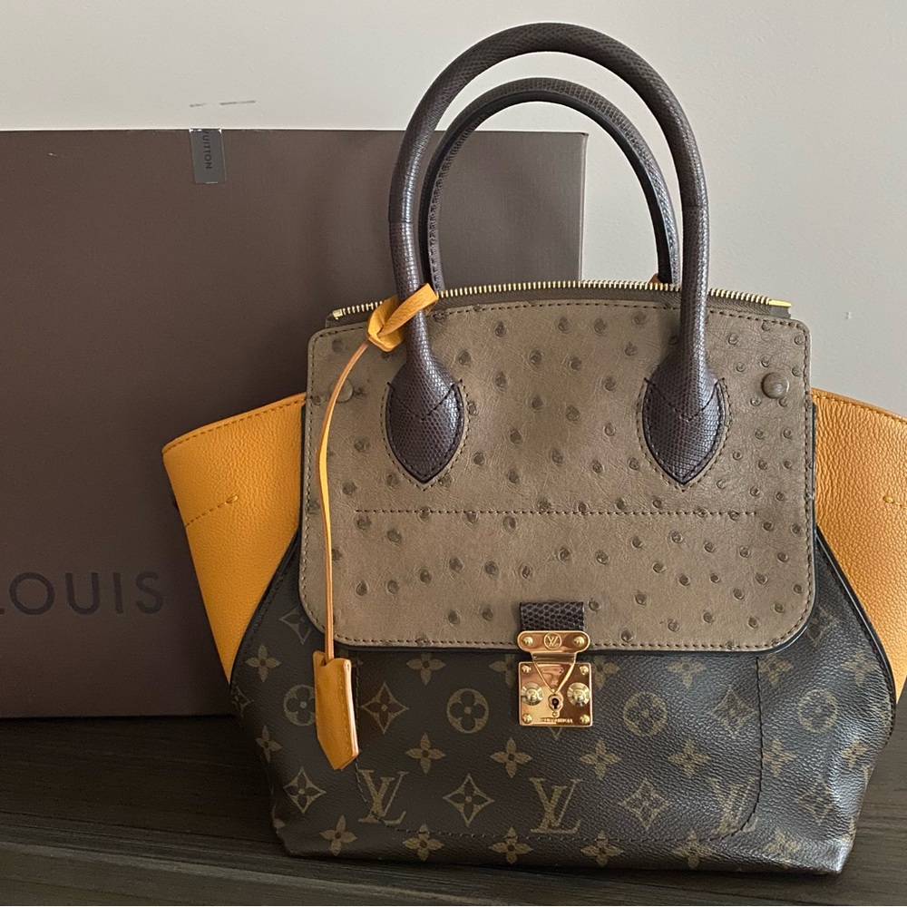 Louis Vuitton Majestueux Exotique PM tote bag